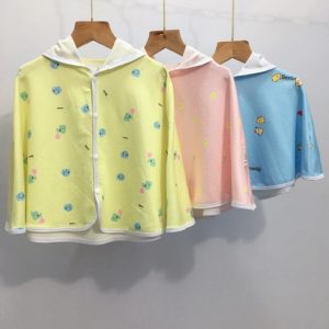 Bexiu bat-wing coat with soft 2-sided cotton hat for babies from 8-16kg